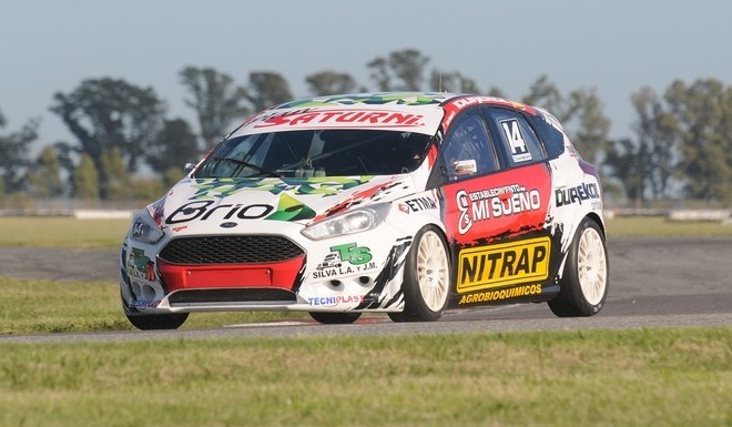 Iván Saturni ganó en La Plata perseguido por los Citroen