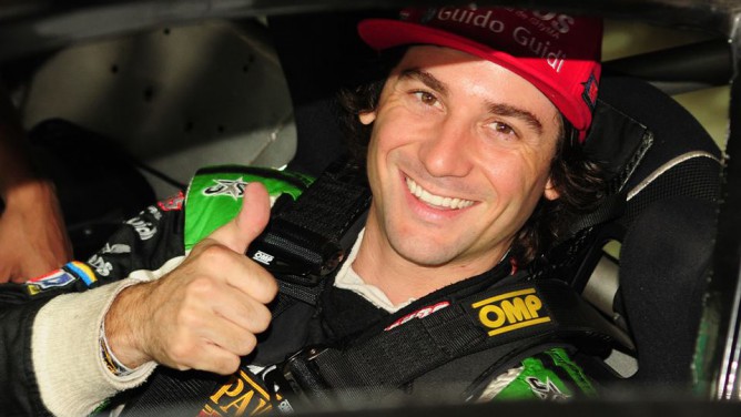 El trinomio de Johnnito De Benedictis