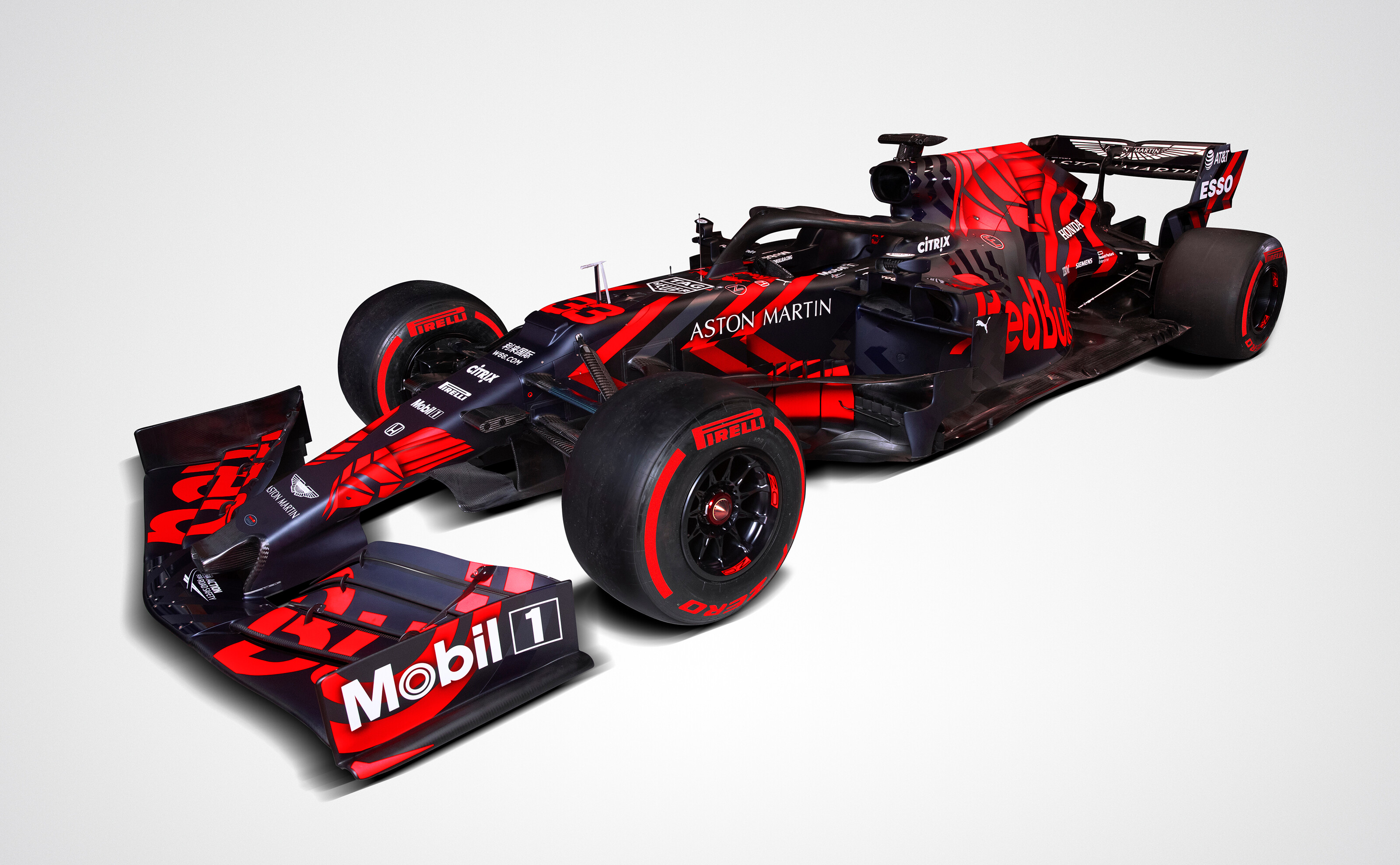 Red Bull sorprende con la presentación del RB15