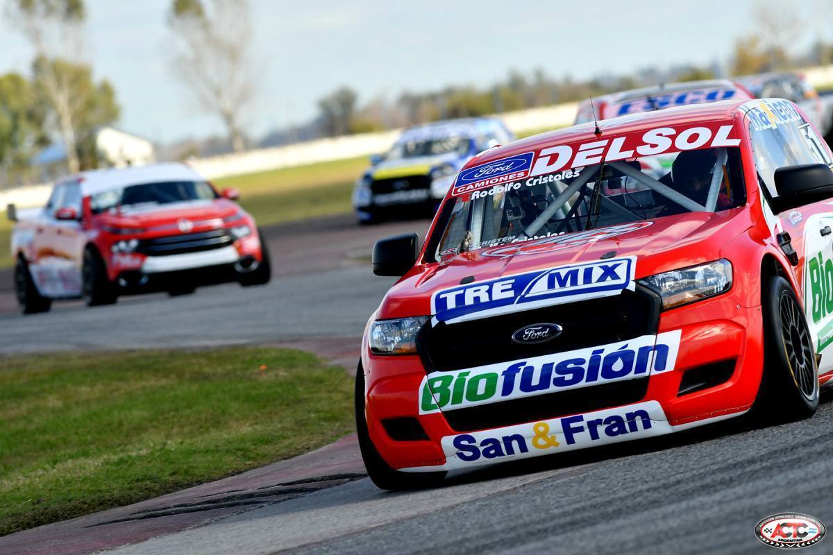 Juan Pablo Gianini se adueñó de la pole