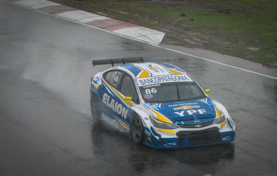 La pole fue para Canapino en Rosario