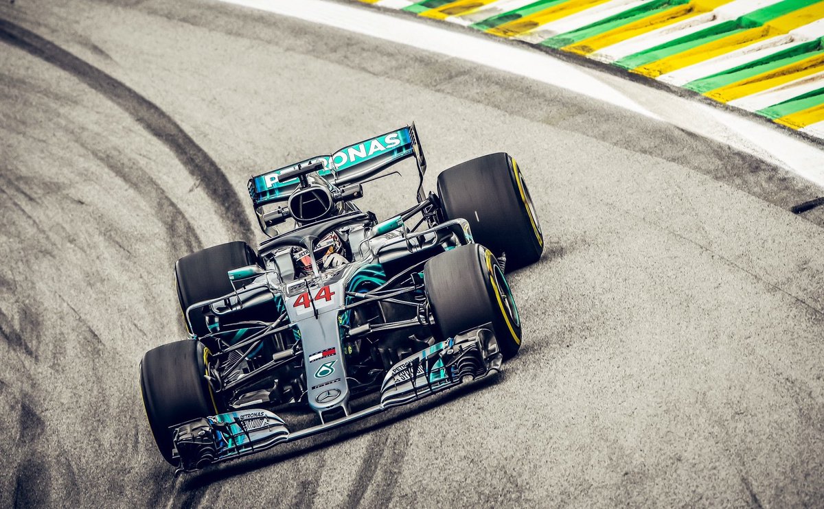 Hamilton se encuentra una victoria tras incidente de Verstappen con Ocon