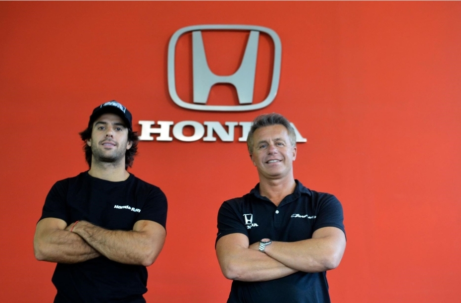Manuel Urcera va con Honda en el STC 2000