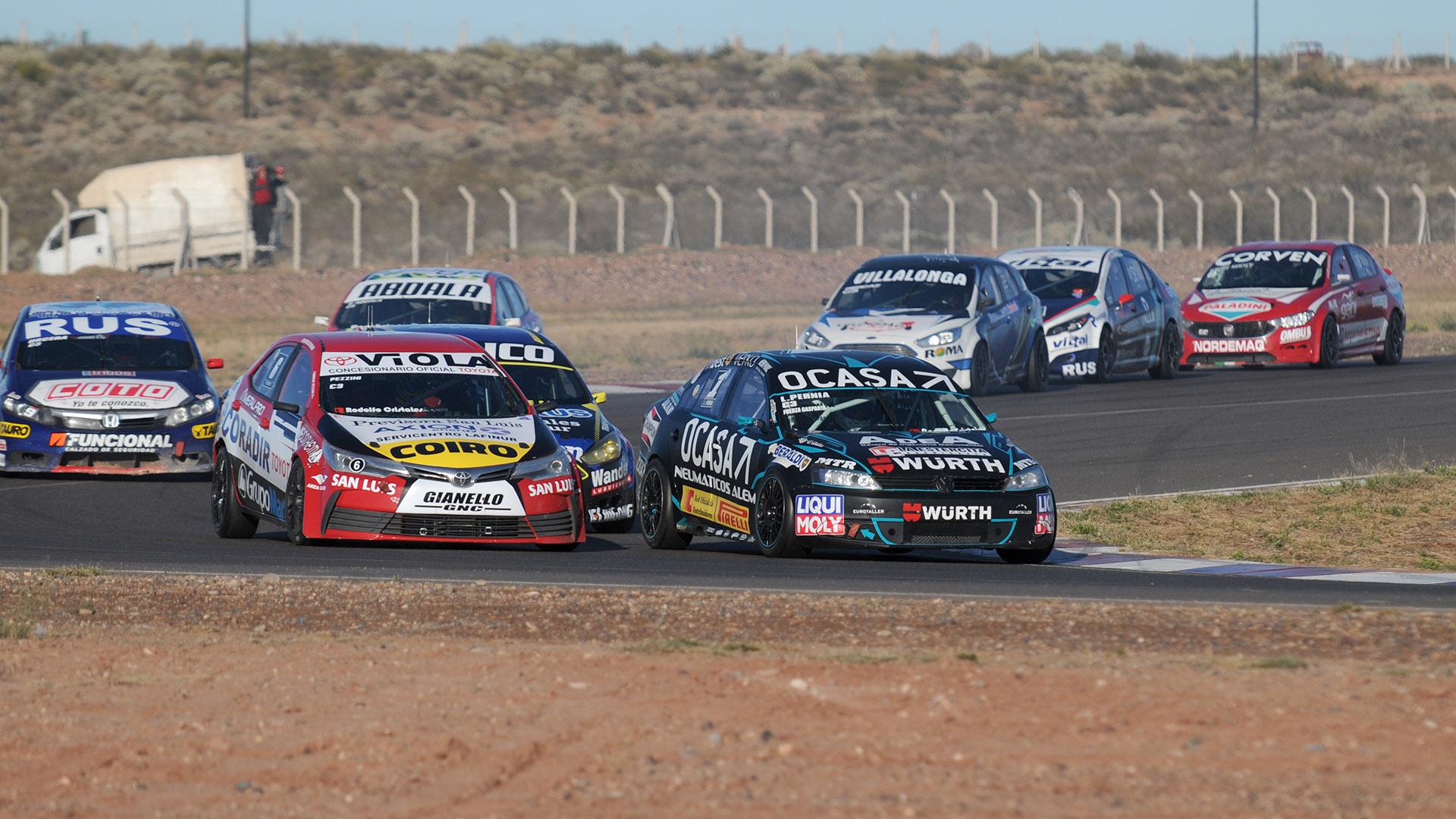 Leonel Pernía ganó una vibrante carrera en Neuquén