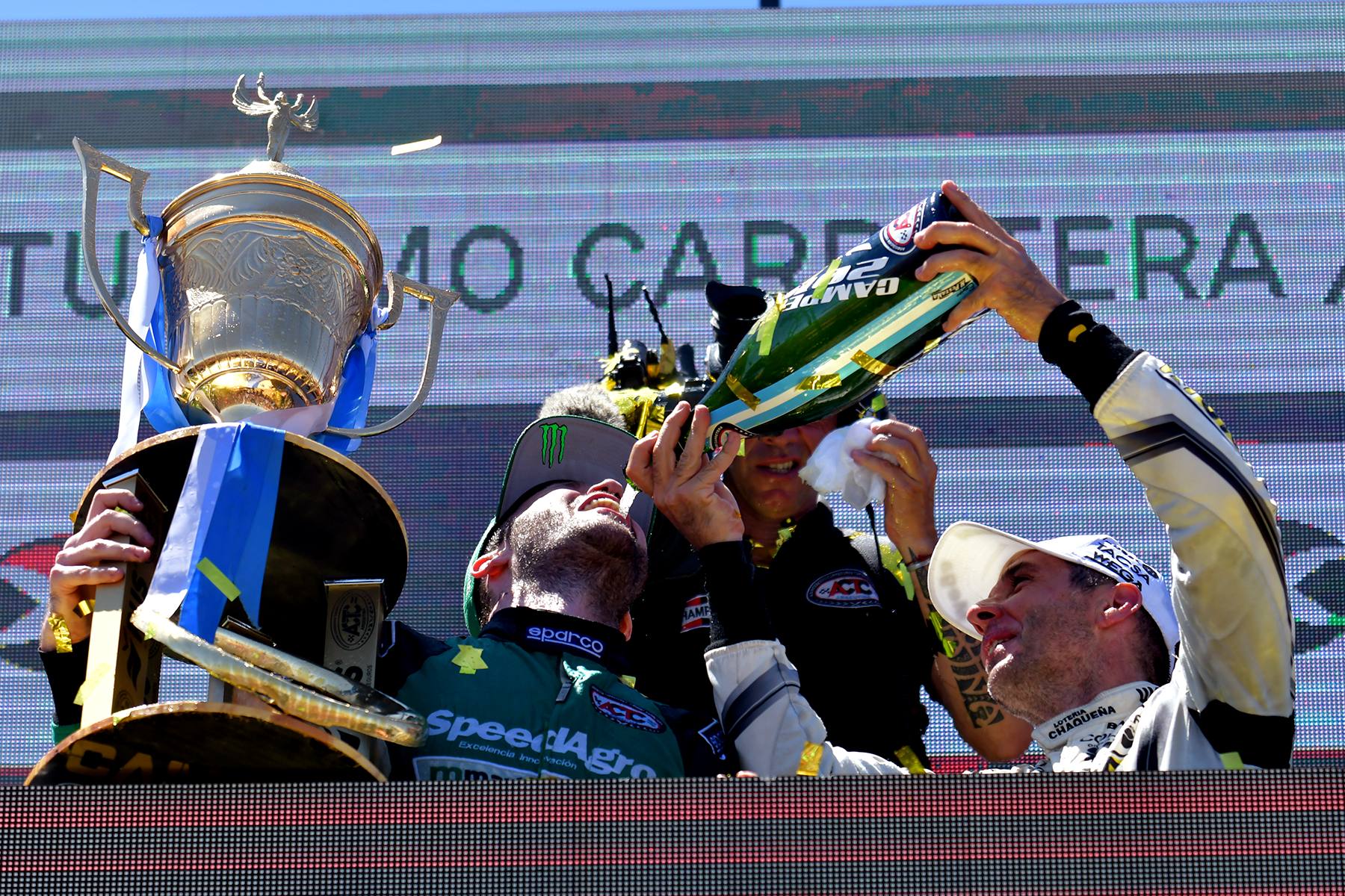 Ganó Silva y Canapino gritó campeón por cuarta vez