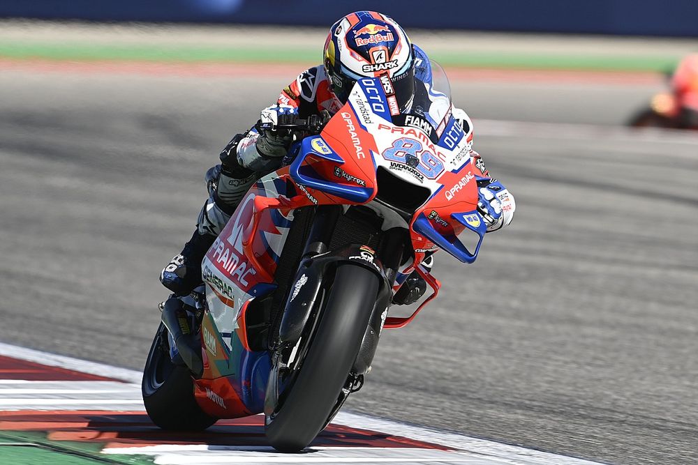 Jorge Martín marca la pole y Quartararo se va al piso en Austin