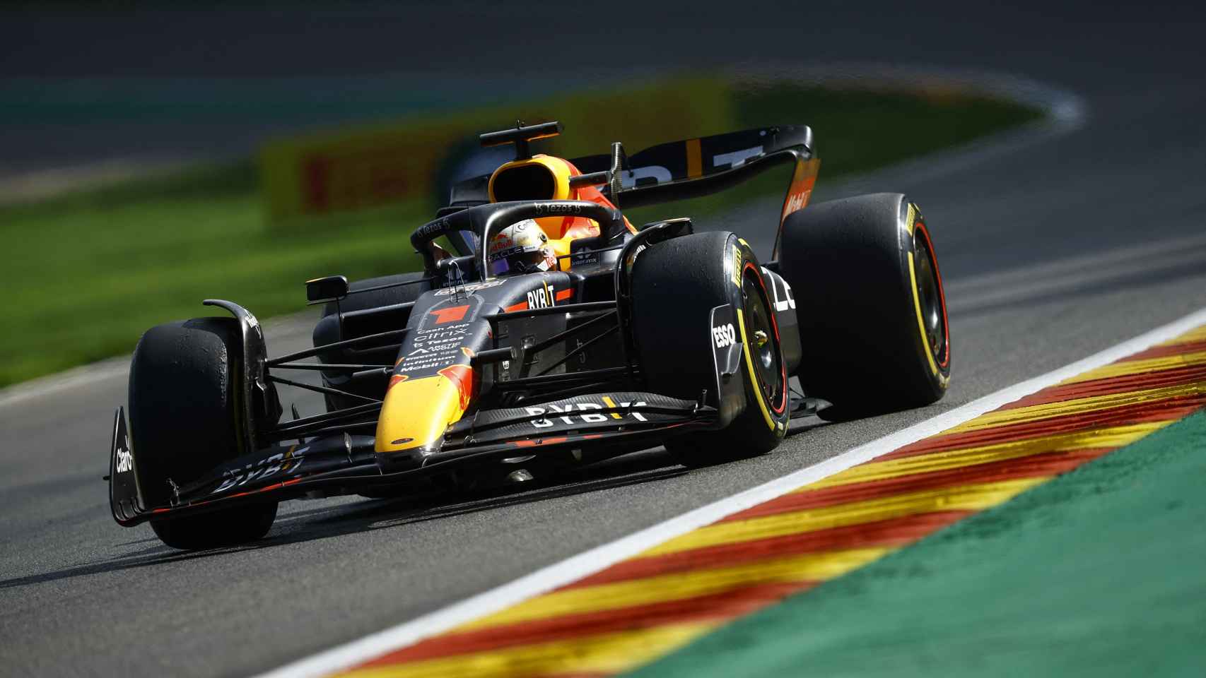 Remontada y victoria de Verstappen en Bélgica
