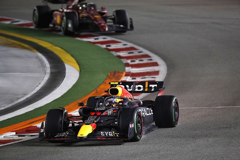 «Checo» Pérez gana el GP de Singapur de F1