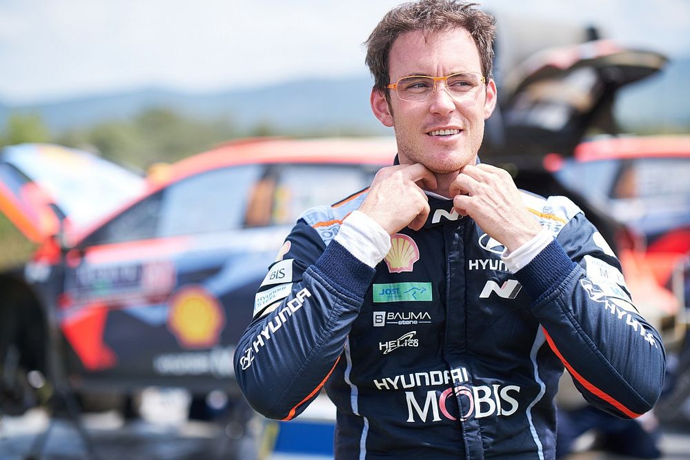 Thierry Neuville Descalificado en el Rally Safari de Kenia por Infringir Reglamento de Reconocimiento