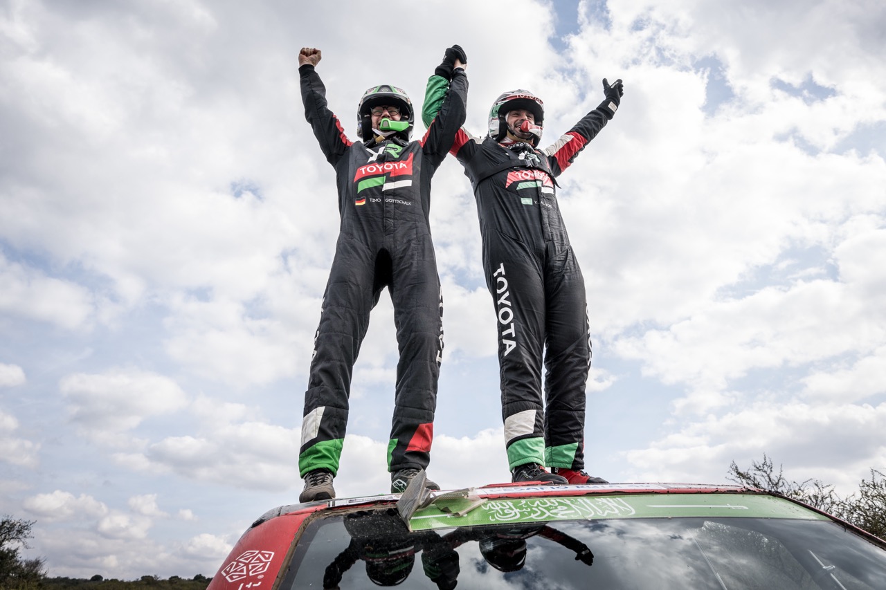 Yazeed Al Rajhi se impone por la mínima a Al Attiyah y gana el Desafío Ruta 40