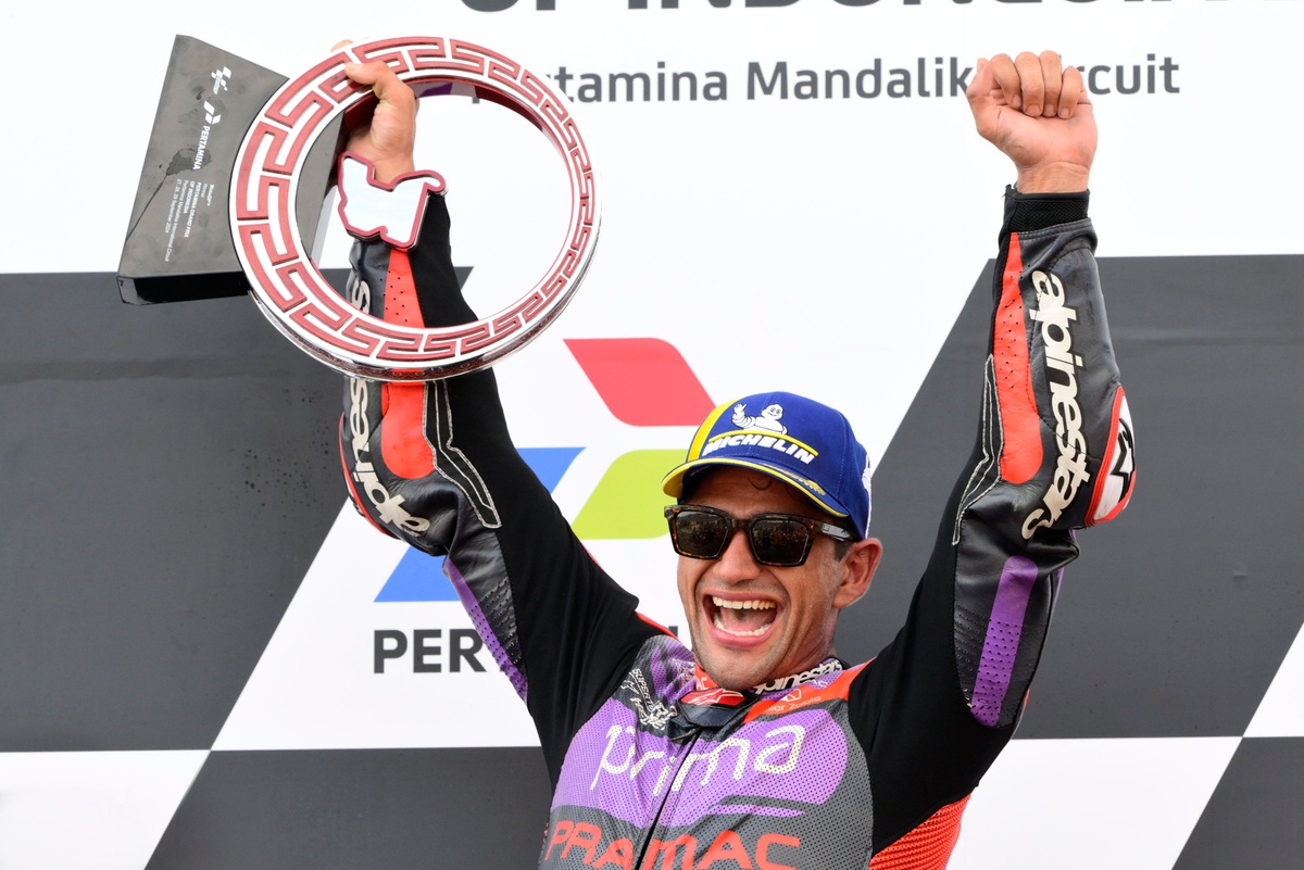 Martín se lleva la victoria en Indonesia