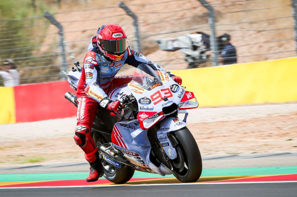 Pole espectacular de Marc Márquez en Aragón