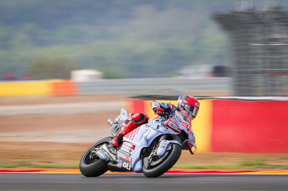 Primera victoria al sprint de Marc Márquez