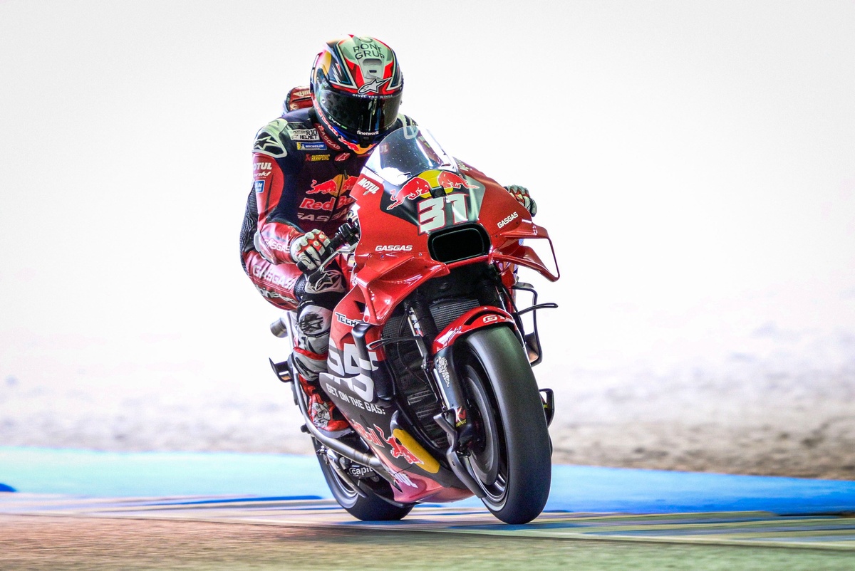 Acosta logra su primera pole en MotoGP