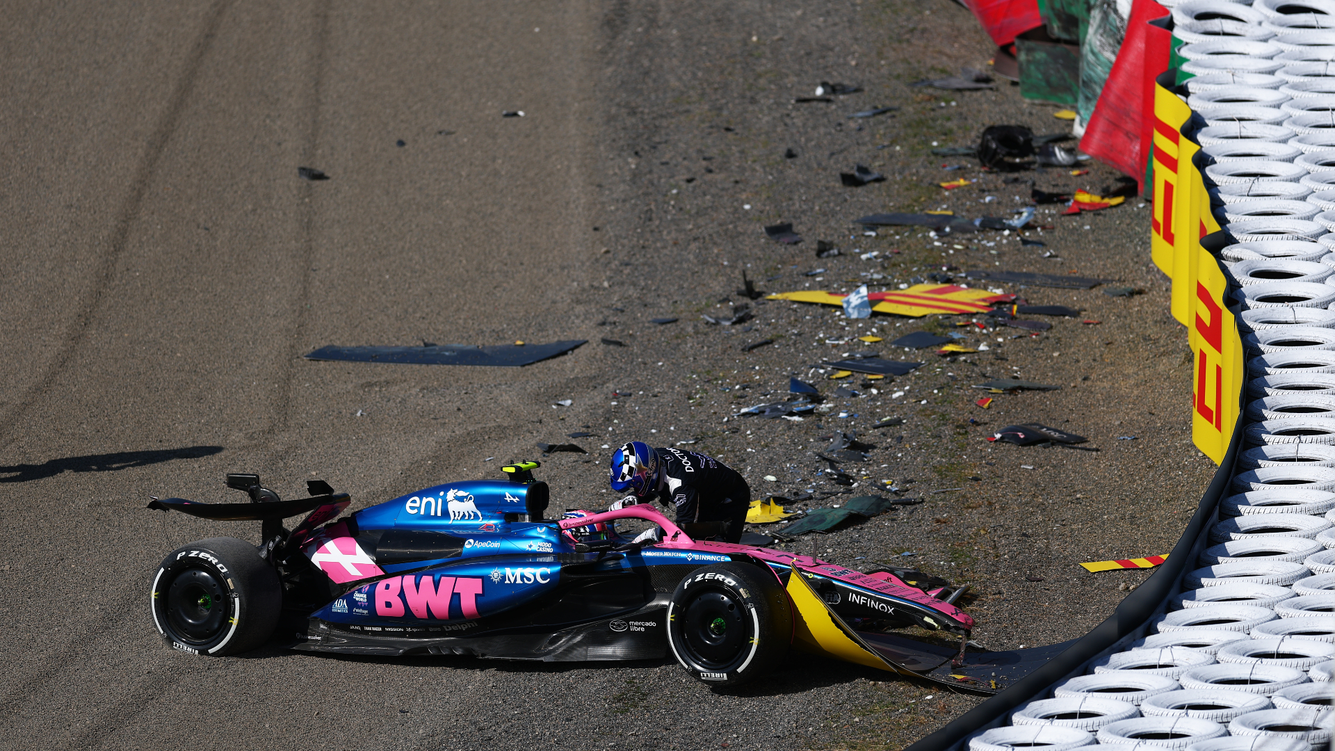 Doohan sufre un fuerte accidente en Suzuka por un error con el DRS
