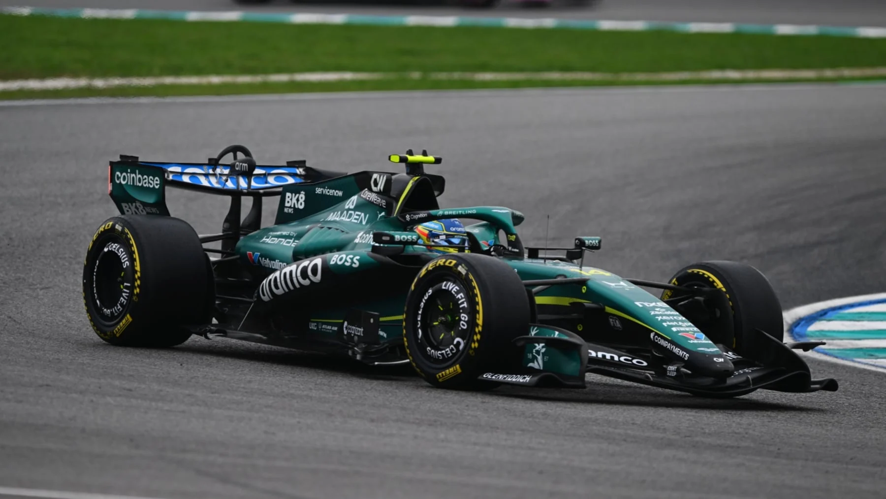 Alonso firma en Sepang su mejor resultado de 2026 y Sainz se queda sin premio Alonso firma en Sepang su mejor resultado de 2026 y Sainz se queda sin premio